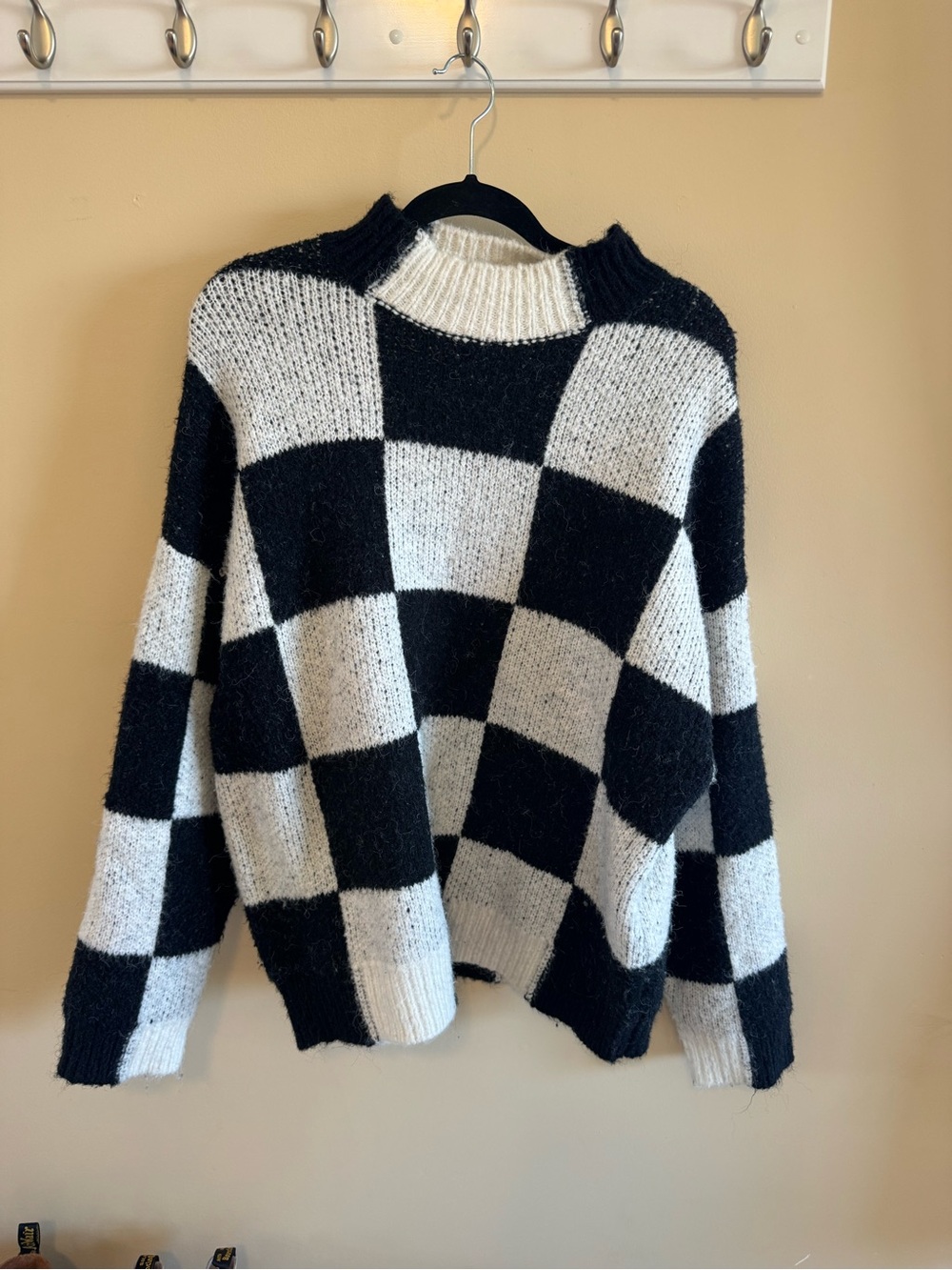 Checkerboard Crewneck Sweater - Black & White